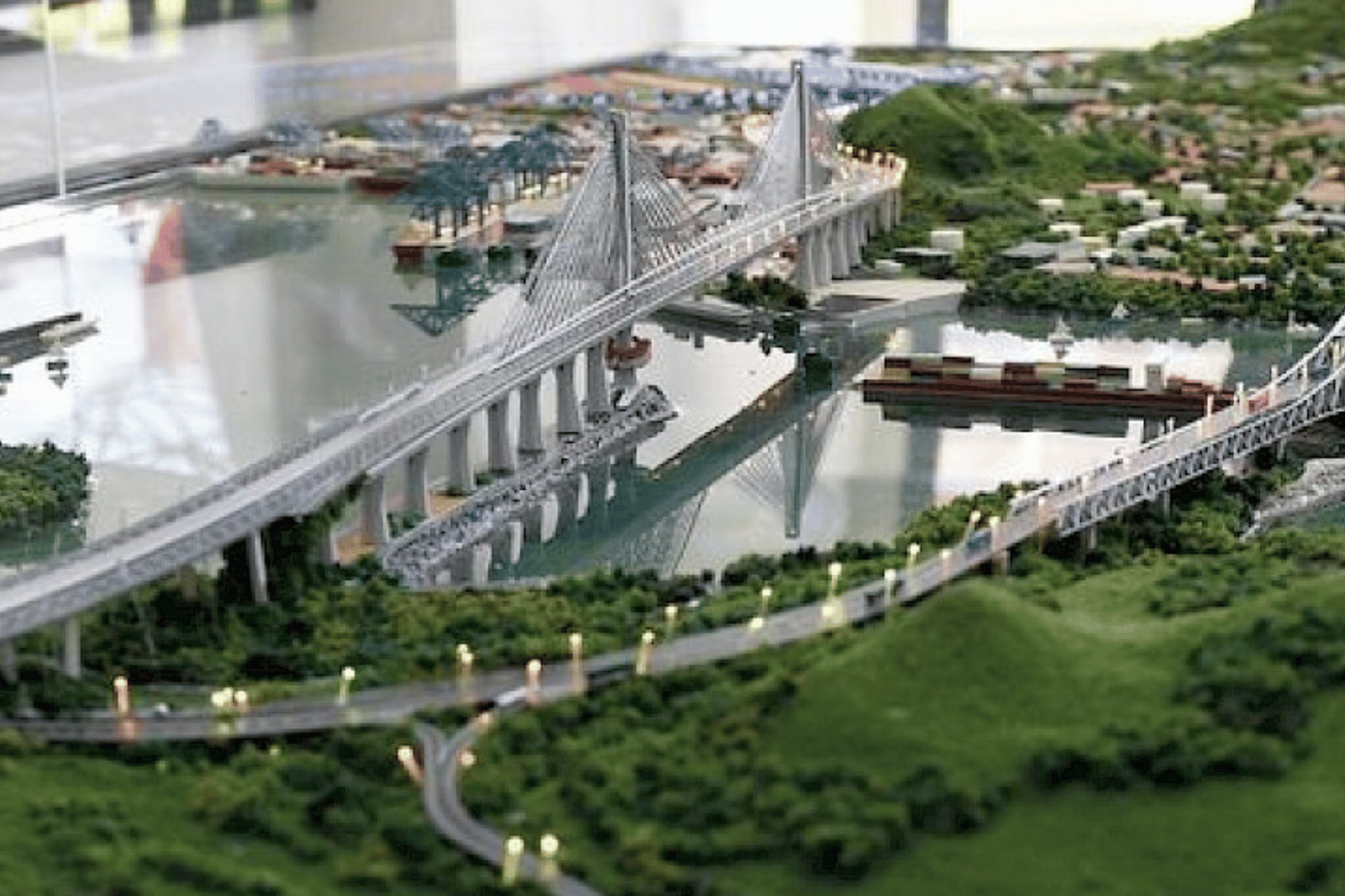 Acuerdan financiamiento para construir cuarto puente sobre el Canal